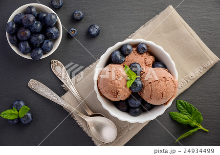 Chocolate ice cream with blueberries Chocolate ice cream with blueberries 24934499