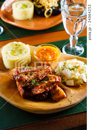 grilled ribs grilled ribs 24964253