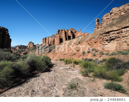 張掖・氷溝丹霞景区 (張掖国家地質公園) 張掖・氷溝丹霞景区 (張掖国家地質公園) 24968661