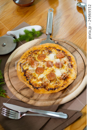 The Pizza Ham thin frame. 24969552