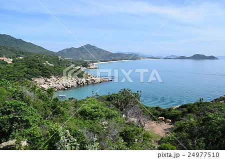 Vinh Hy bay and sea in Ninh Thuan, Vietnam 24977510