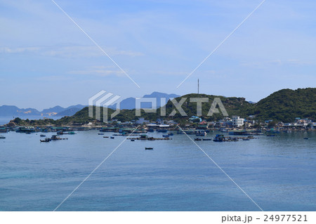 Vinh Hy bay and sea in Ninh Thuan, Vietnam 24977521