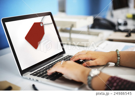 Sale Discount Label Tag Commerce Concept Sale Discount Label Tag Commerce Concept 24986545