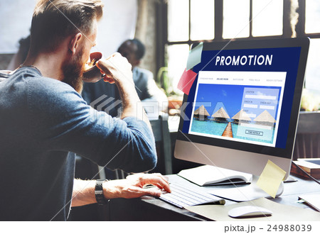 Holiday Reservation Website Interface Concept 24988039