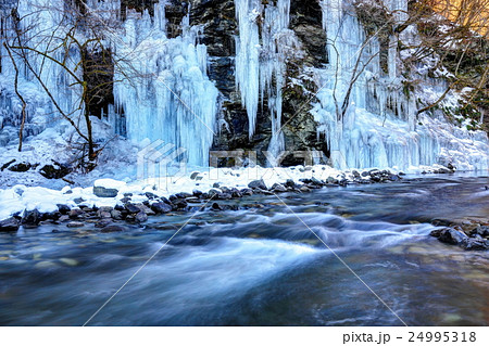 三十槌の氷柱 三十槌の氷柱 24995318