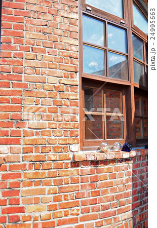 煉瓦造りの洋館 煉瓦造りの洋館 24995663
