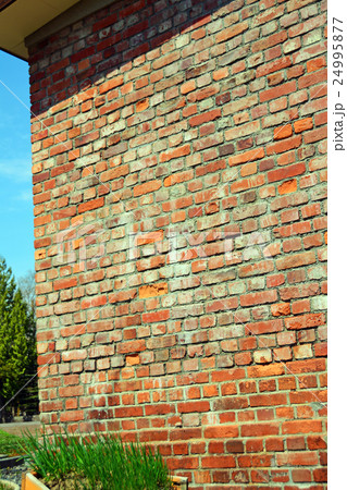 煉瓦造りの洋館 24995877