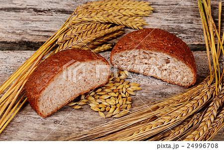 Fresh bread with ears a rye 24996708