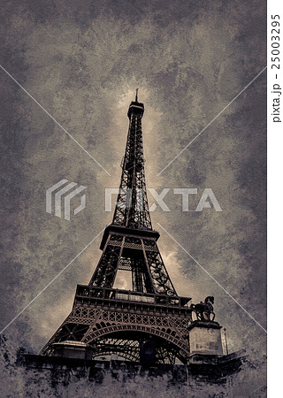 Eiffel tower at dusk 25003295