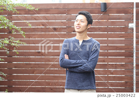 30代男性 25003422