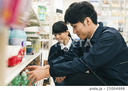 コンビニ 25004998