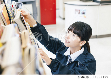 コンビニ 25005159