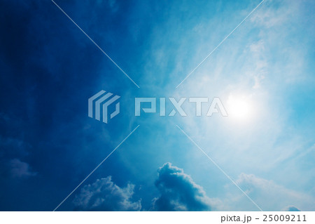 ドラマチックな空 25009211