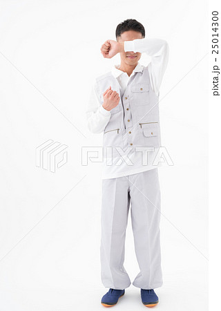 泣く作業員 泣く作業員 25014300