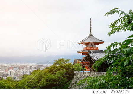 Kiyomizu-dera Temple. Kyoto Japan. 25022175