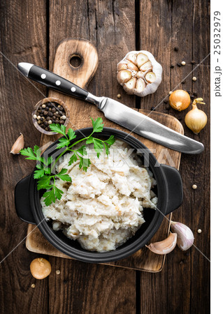 lard with salt and garlic lard with salt and garlic 25032979