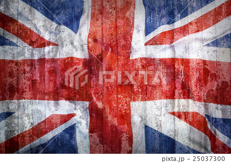 Grunge style of United Kingdom flag on brick wall 25037300