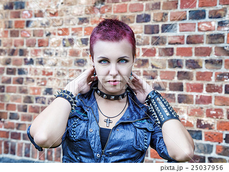 portrait of girl punk 25037956