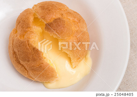 シュークリーム,白,横9 25048405