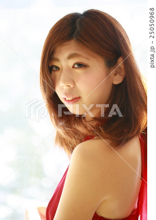 素敵な女性 素敵な女性 25050968