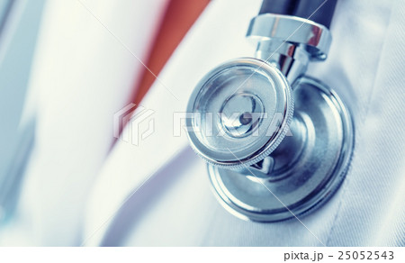 Doctor  holding a stethoscope  listening heartbeat 25052543