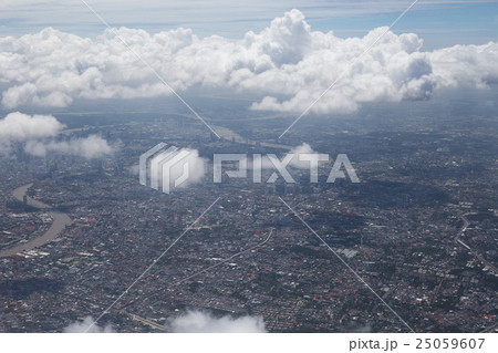 top view of sky and cloud 25059607