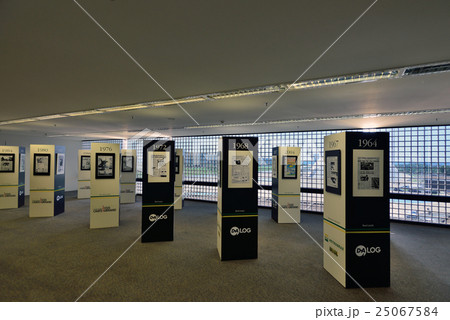 ブラジル　ブラジリア　国立図書館 25067584