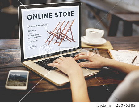 Shopping Online Shopaholics E-Commerce E-Shopping Concept 25075385