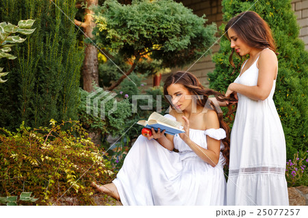 Two sisters. Family time 25077257