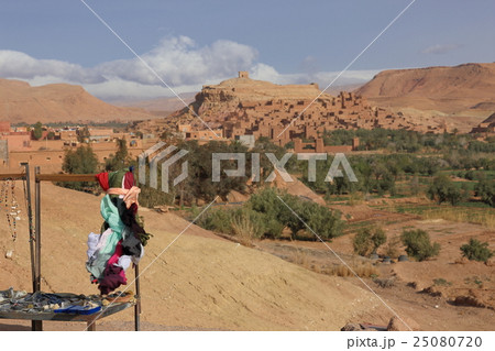 カスバ街道 25080720