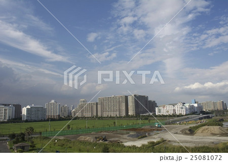 浦安市 9月 午後 浦安市 9月 午後 25081072