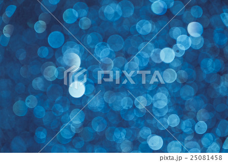 bokeh black background. 25081458