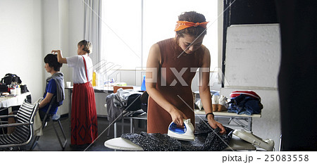 撮影準備 25083558