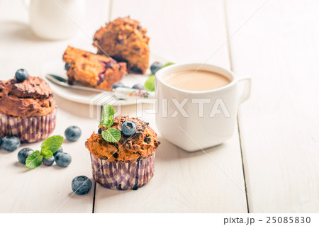 Carrot muffins with blueberrie 25085830