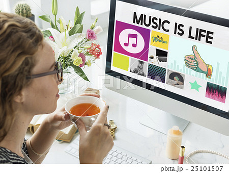 Media Player Audio Entertainment Streaming Concept 25101507