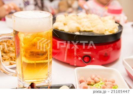 生ビールとタコパ 25105447