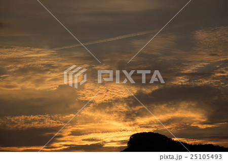 9月の空と雲(夕焼け 3:2) 9月の空と雲(夕焼け 3:2) 25105493