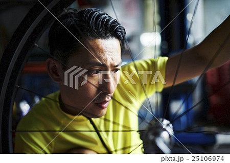 メッセンジャー　自転車整備 25106974