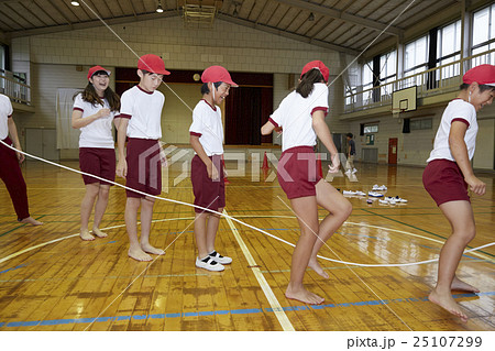 小学校 体育イメージの写真素材