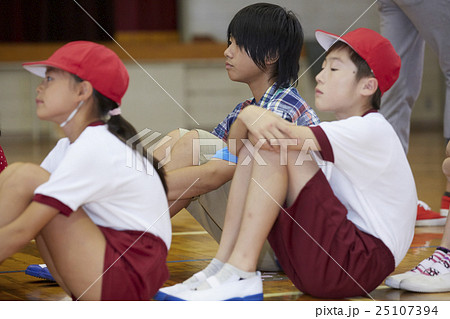 小学校　教育イメージ 25107394