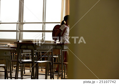 小学校　放課後 25107742