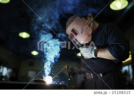 溶接作業 25108315