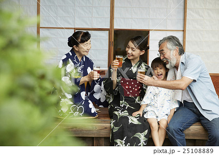 縁側　イメージ 25108889
