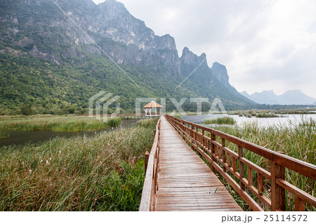 Khao Sam Roi Yod National Park, Thailand. 25114572