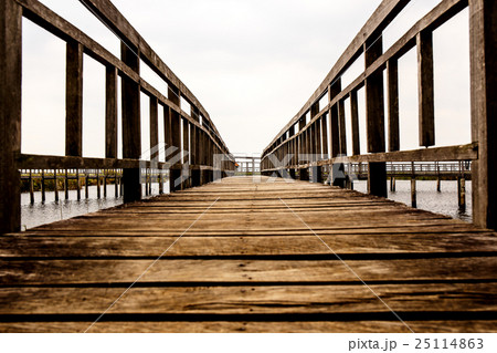 Khao Sam Roi Yod National Park, Thailand. 25114863