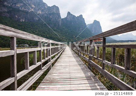 Khao Sam Roi Yod National Park, Thailand. 25114869