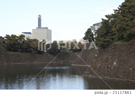 秋季皇居乾通り一般公開 25117861