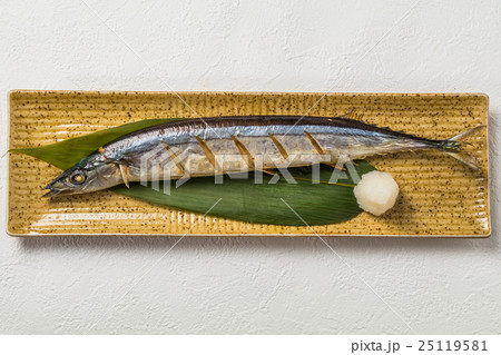 秋の味 さんまの塩焼き Autumn gourmet saury 秋の味 さんまの塩焼き Autumn gourmet saury 25119581