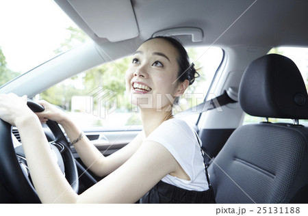 女性ドライバー 25131188