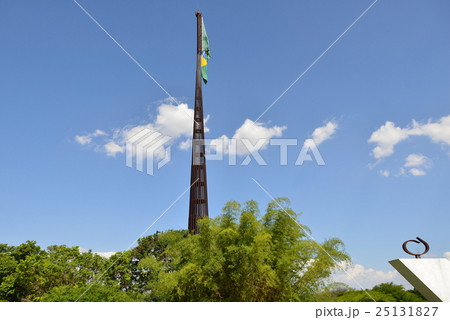 ブラジル ブラジリア 国会広場 ブラジル ブラジリア 国会広場 25131827